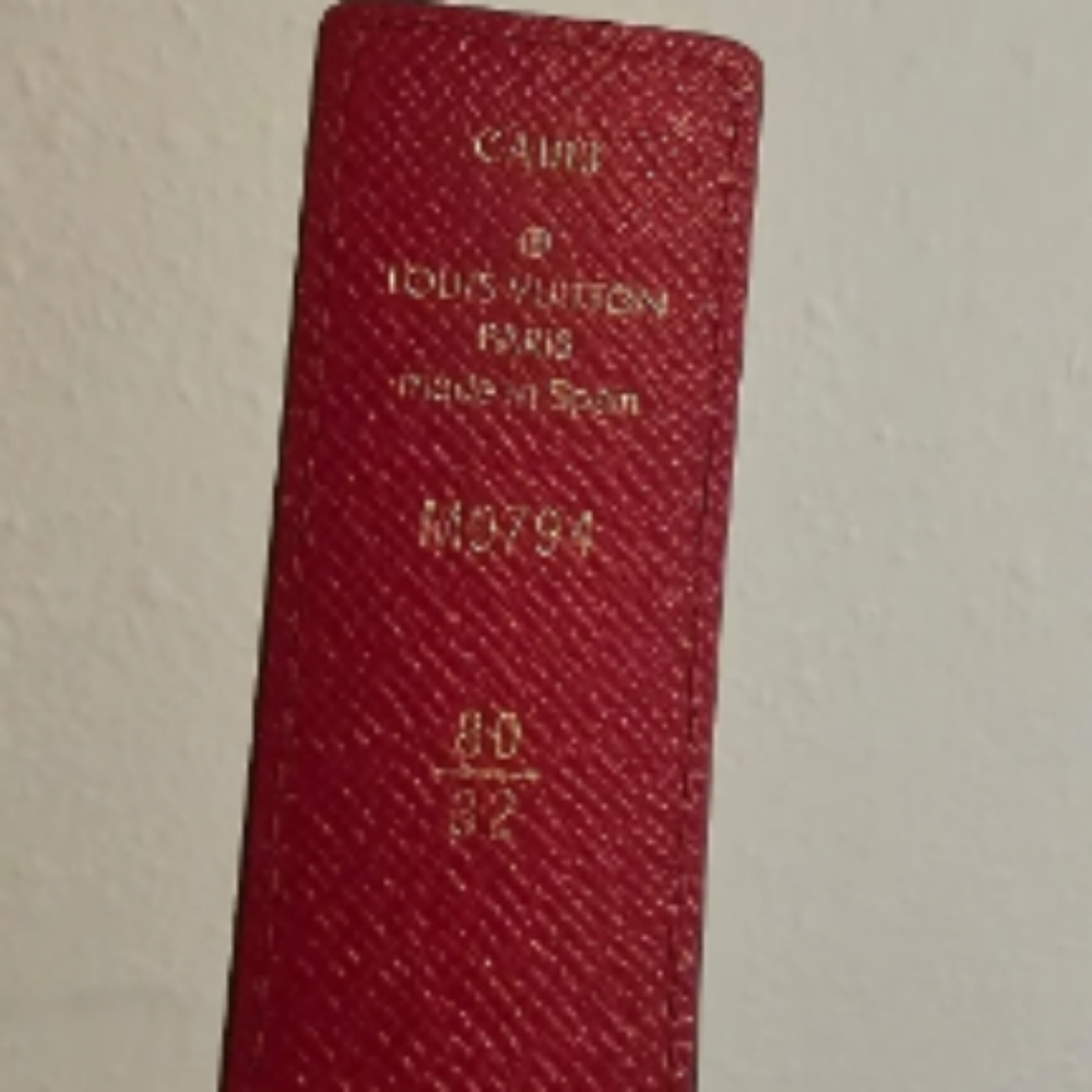 Louis Vuitton belt - Picture 2 of 2